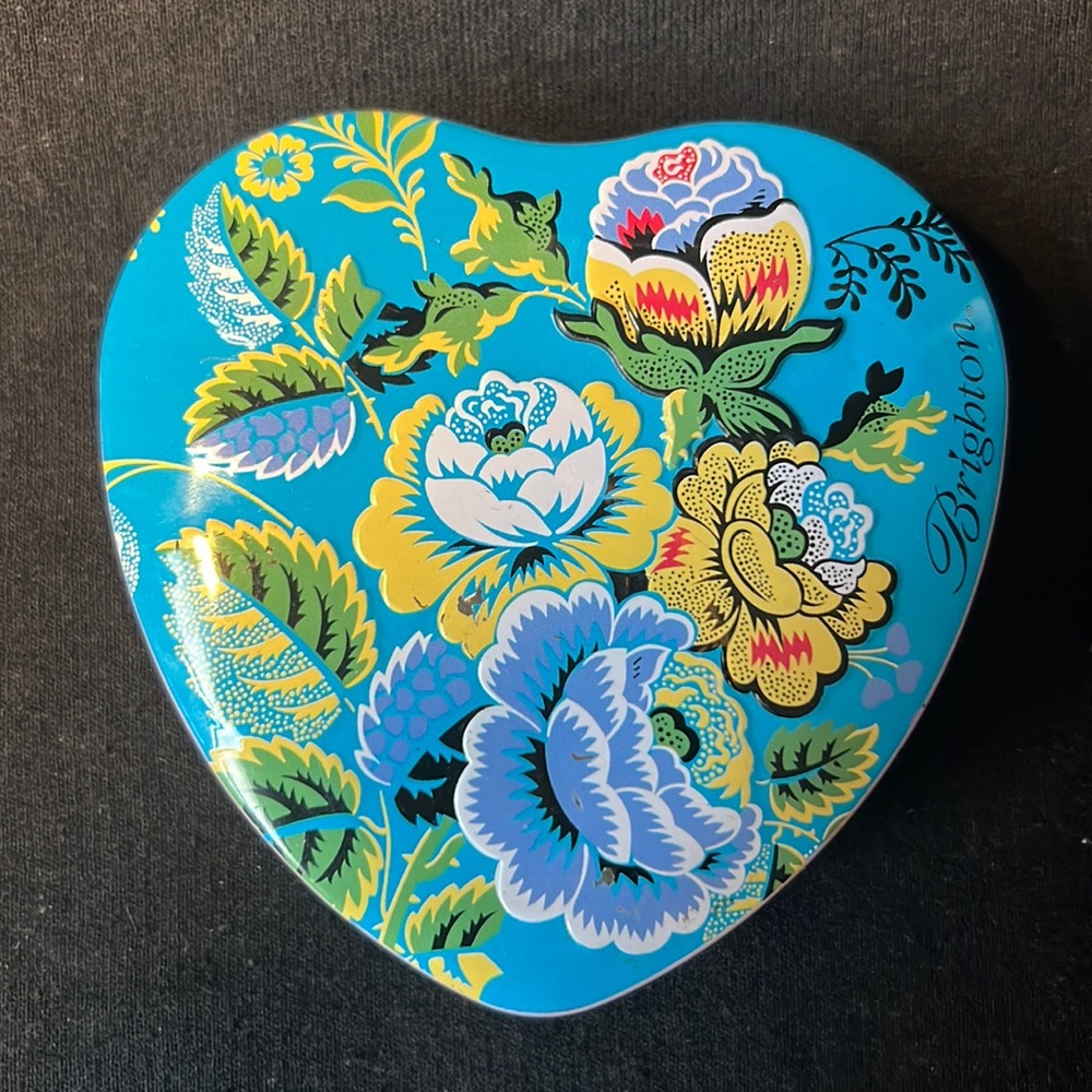 Jewelry box